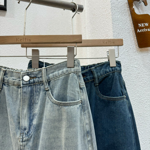 Mid-Length Back Slit Skirts